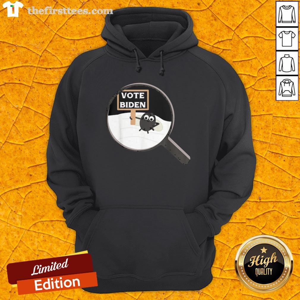 The Fly On Vice President Pence Head Debate 2020 Vote Biden Shirt