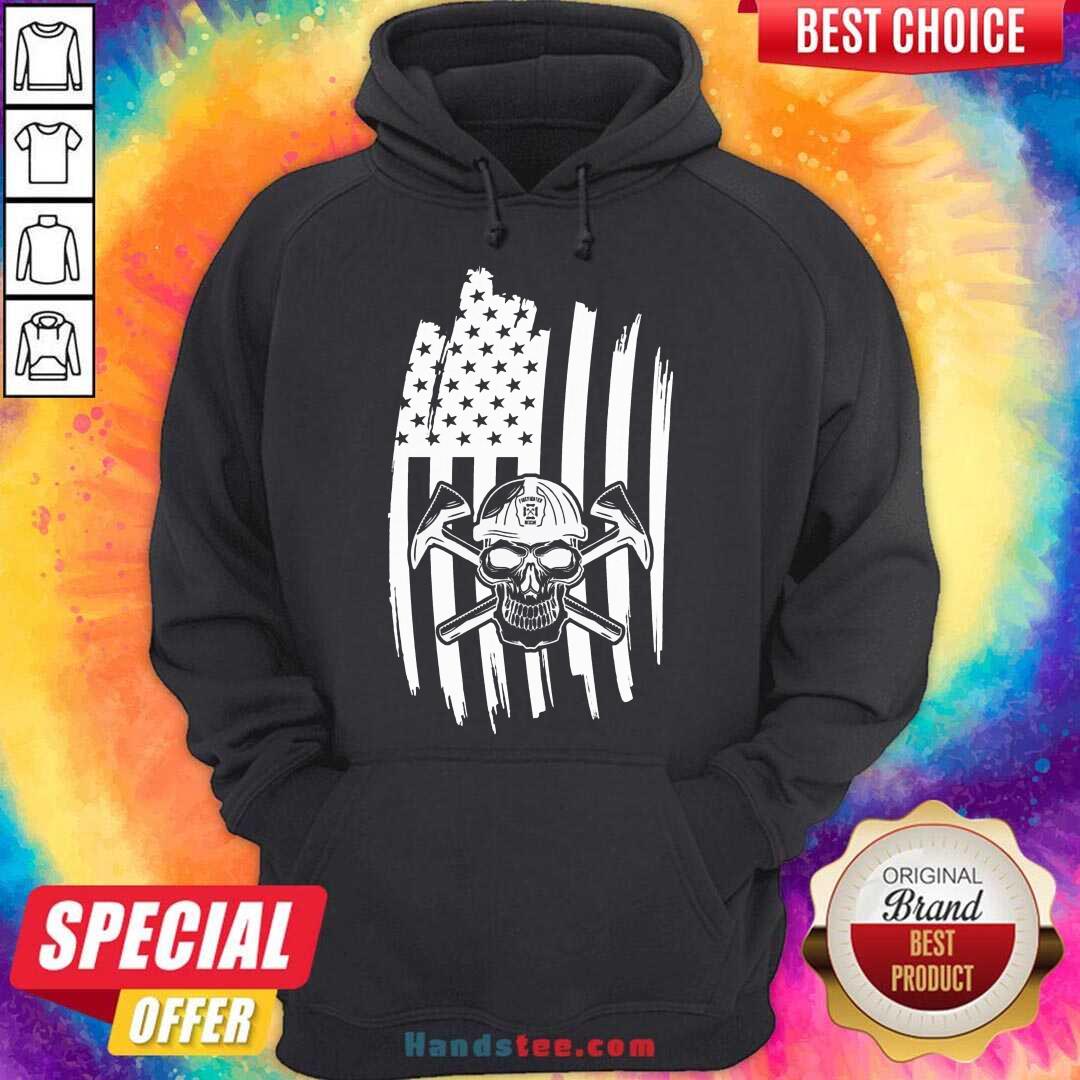 Awesome Skull USA Flag American Themed Decor Shirt