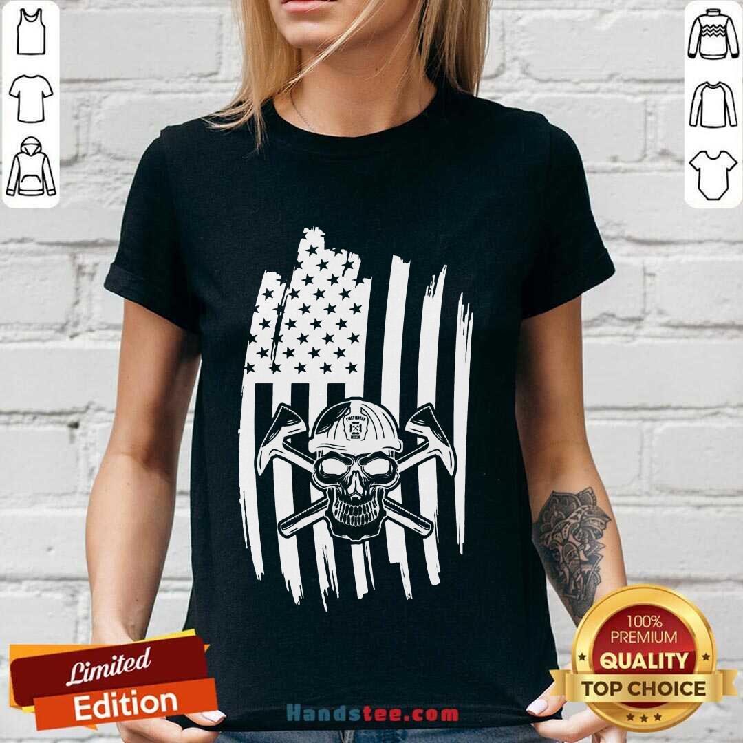 Awesome Skull USA Flag American Themed Decor Shirt
