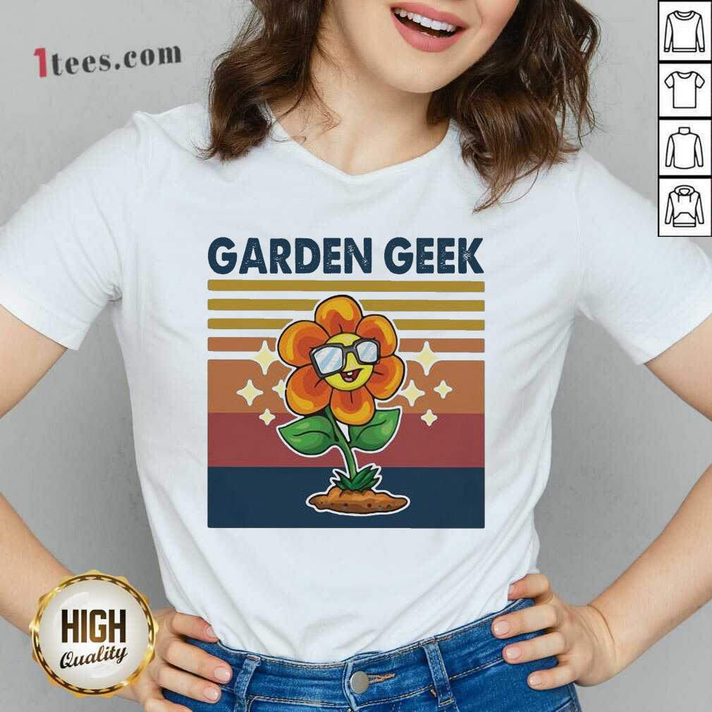 Best Garden Geek Sun Flower Happily Vintage Shirt