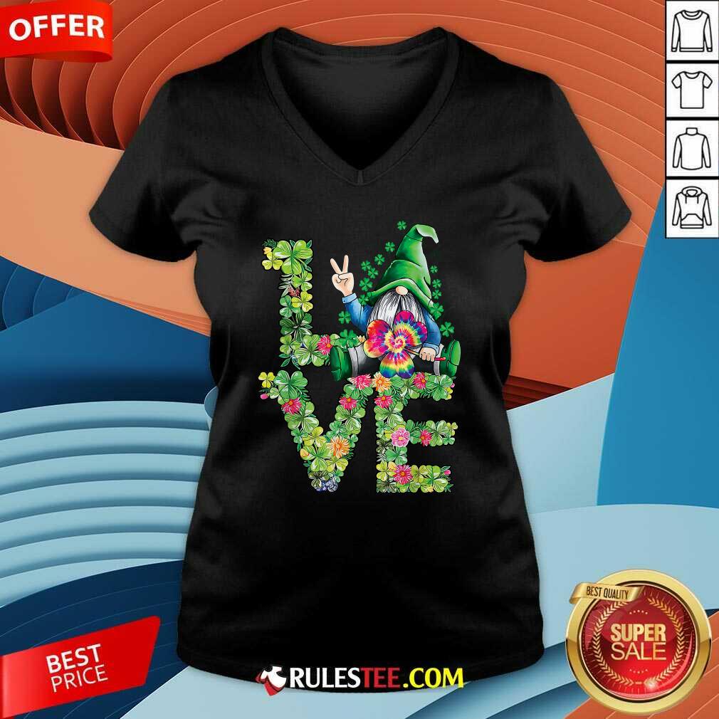 Funny Love Hippie Gnome Happy St Patricks Day Shirt
