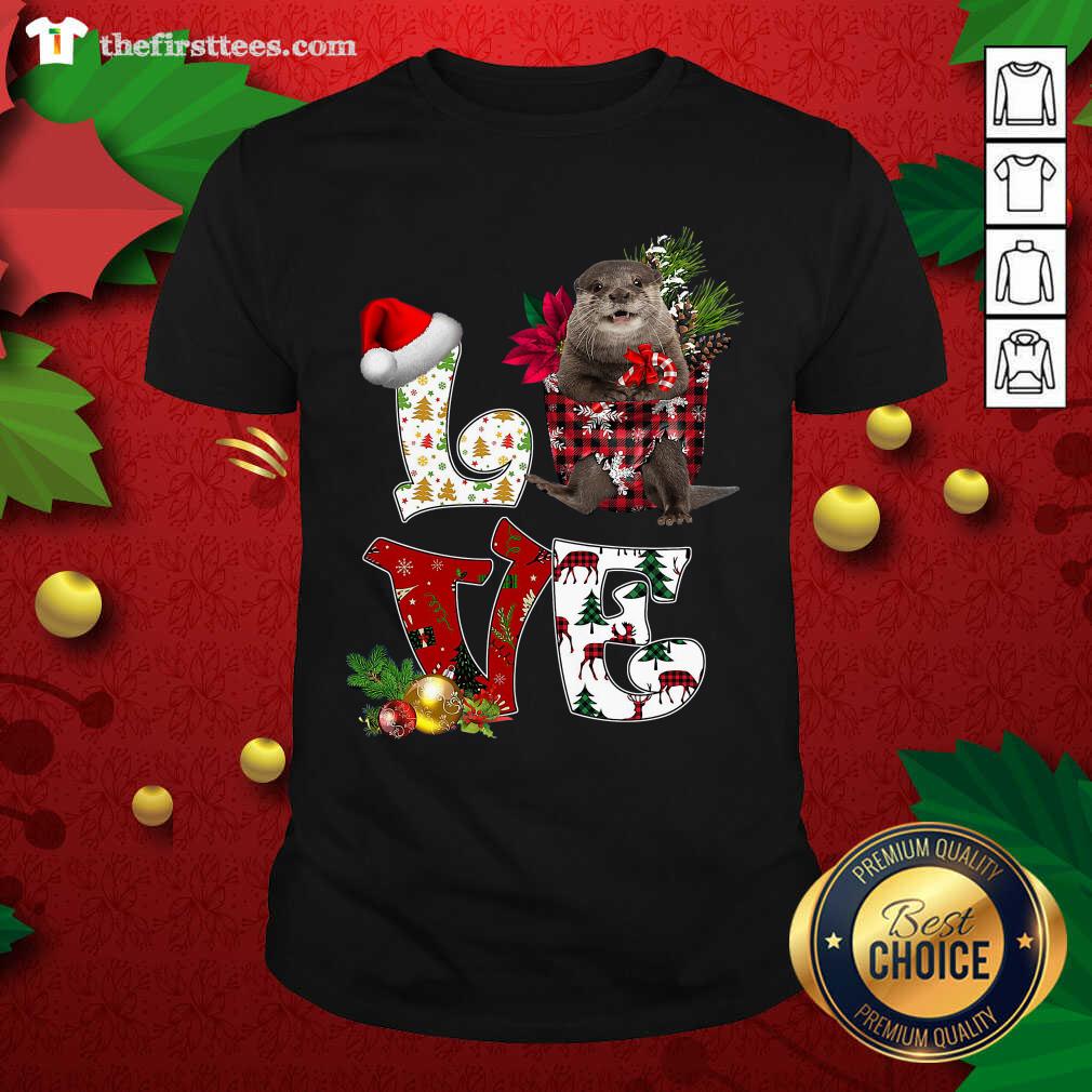 Good Love North American River Otter Merry Christmas Shirt