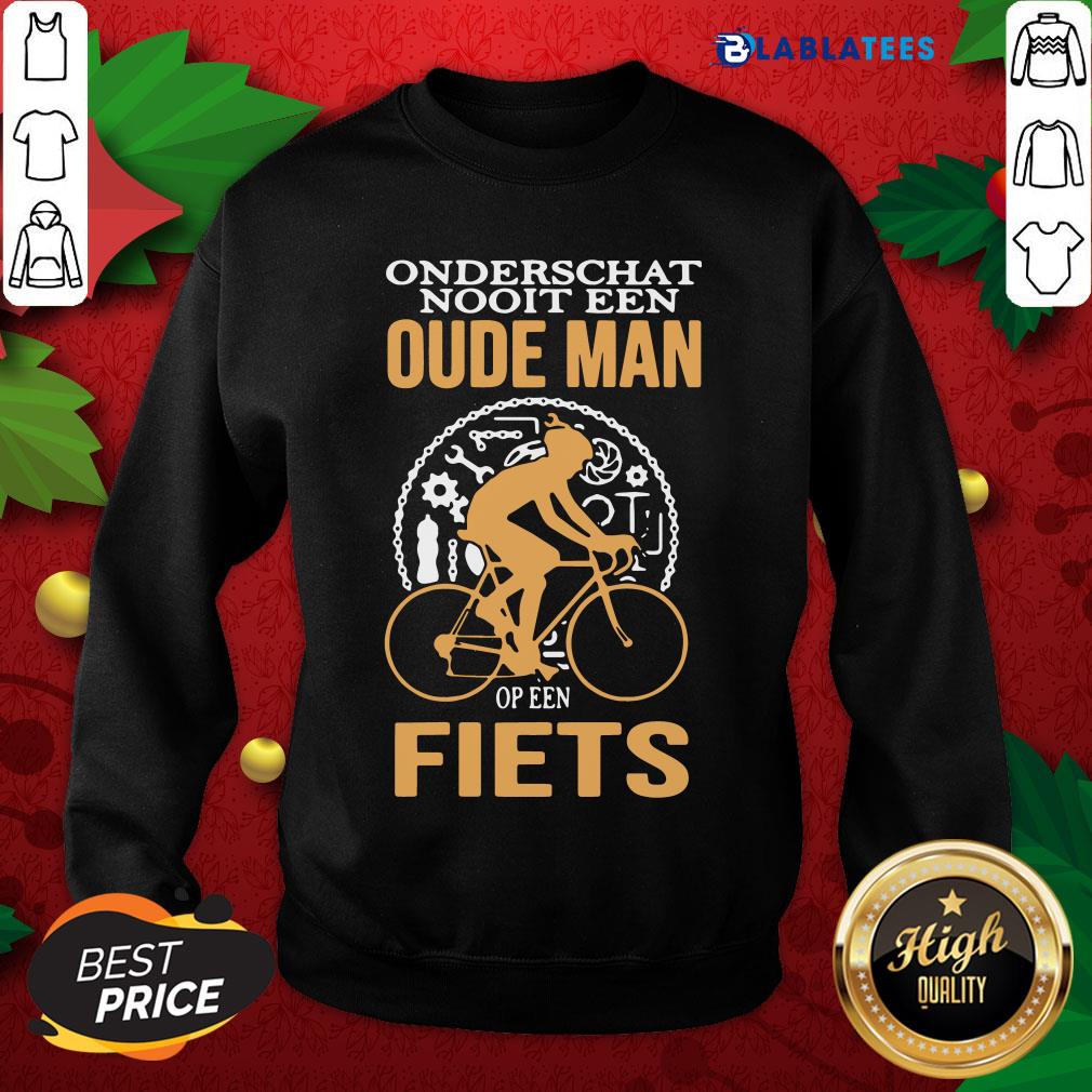 Great Onderschat Nooit Een Oude Man Op Een Fiets Shirt