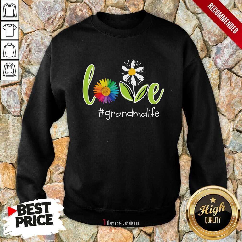 Love Grandma Life Flower Artistry Shirt