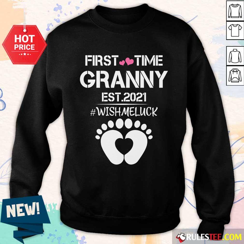 Nice Baby Foots First Time Grandma Est 2020 Wish Me Luck Shirt