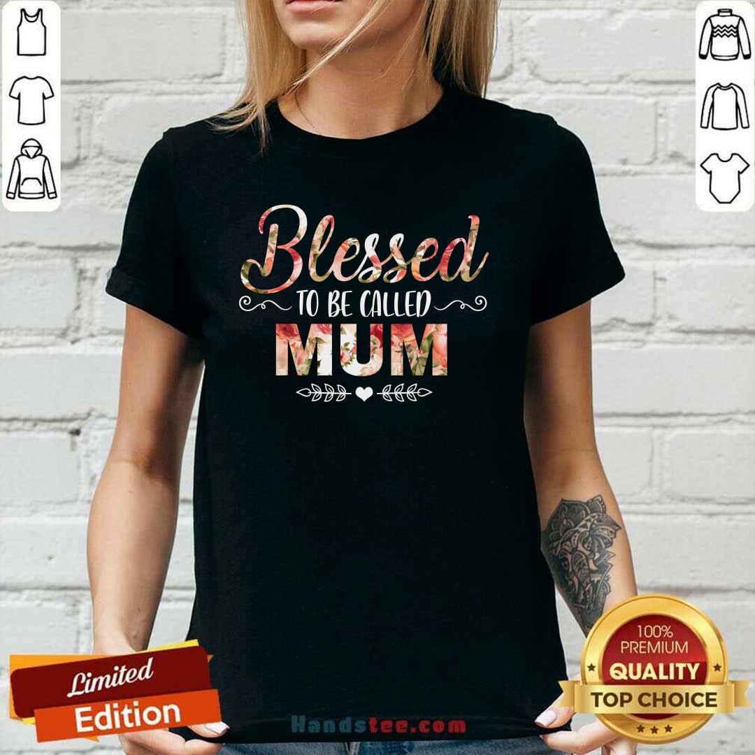 Top Blessed 6 Flower Mother Shirt