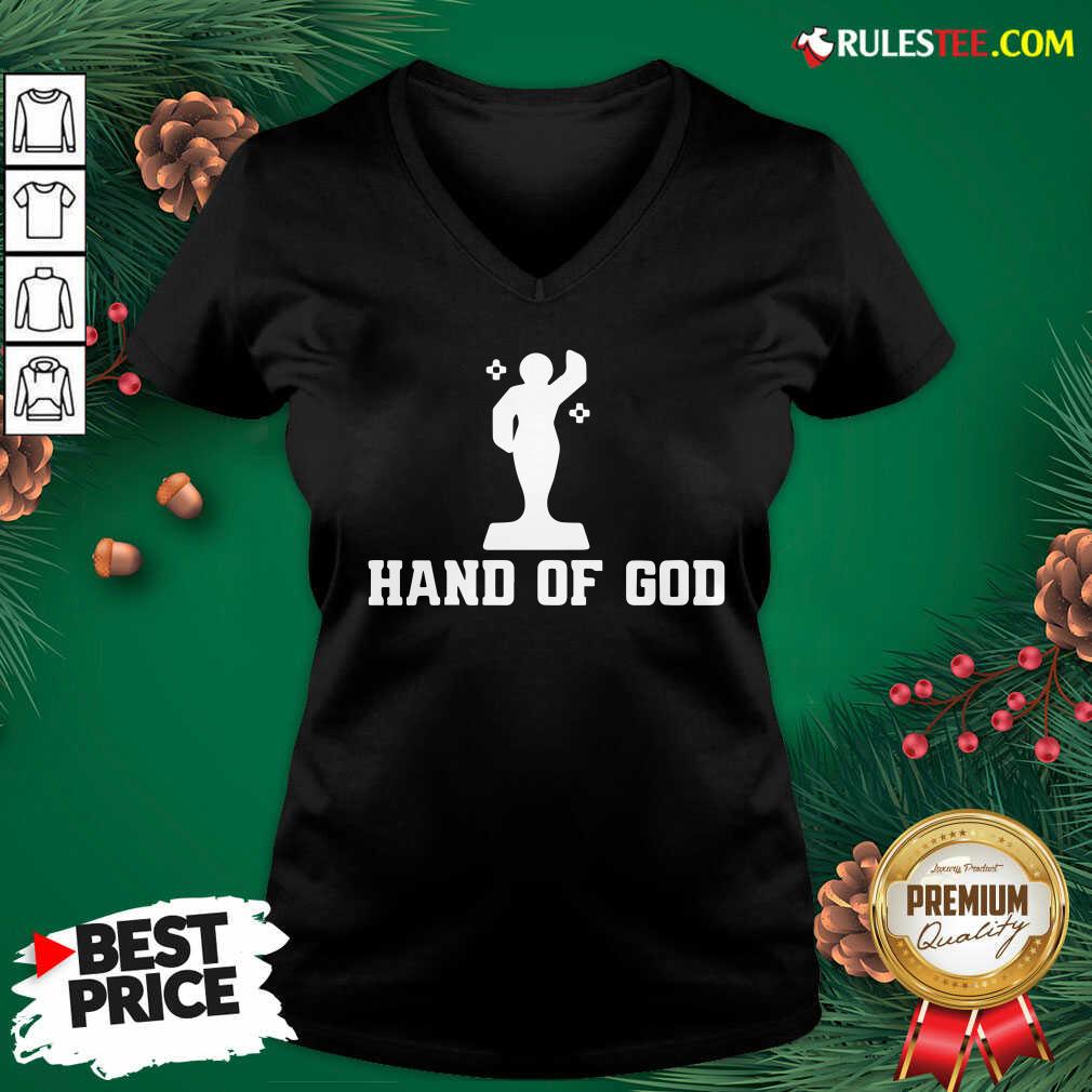 top-diego-armando-maradona-the-golden-boy-hand-of-god-memorable-moments-mexico-1986-world-cup-v-neck.jpg