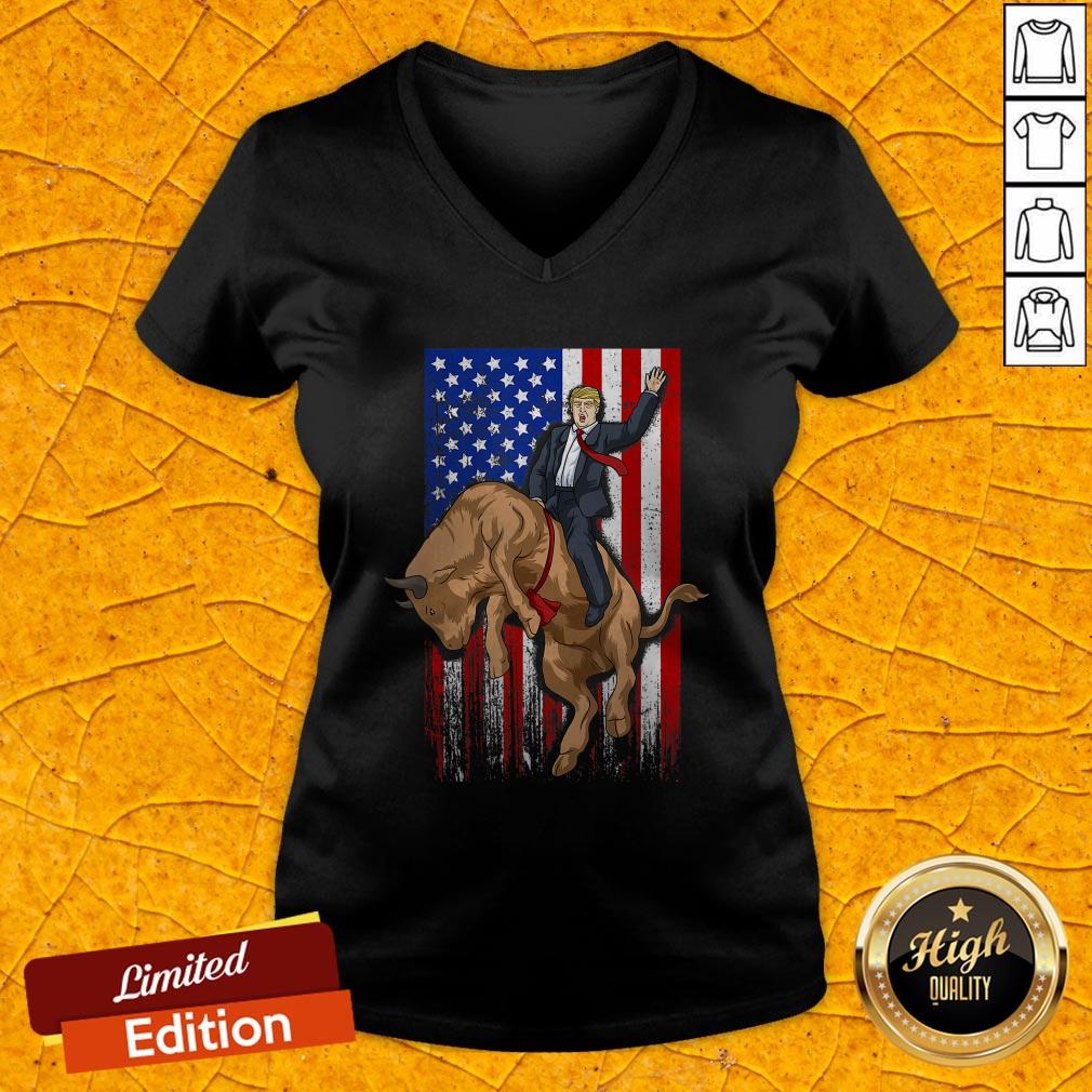 trump-cowboy-bull-rider-rodeo-patriotic-american-flag-v-neck.jpg