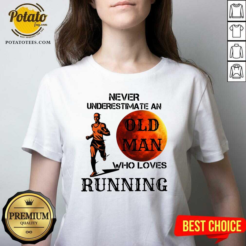 Awesome Never Underestimate An Old Man Who Loves Running Shirt