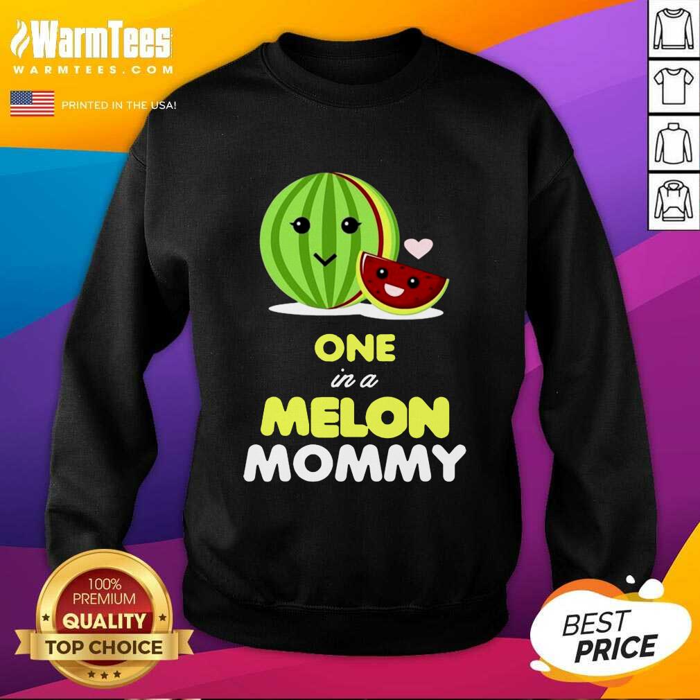 Awesome One In A Melon Mom Funny Fruit Watermelon Mom Shirt