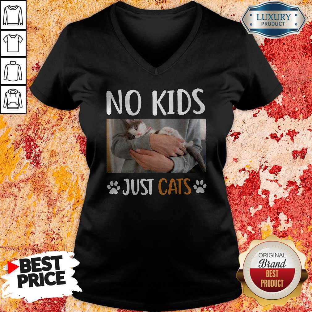 Beautiful No Kids Just Paw Cats Shirt