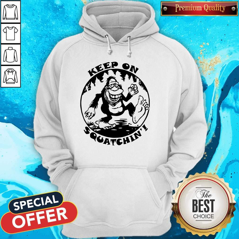 Bigfoot Mouse Pad Keep On Squatchin Shirt