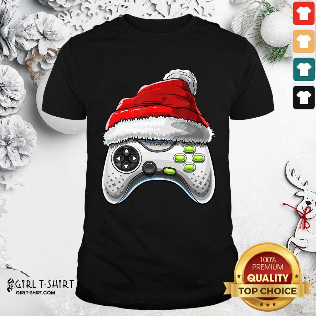 Cool Video Game Controller Santa Hat Christmas Shirt