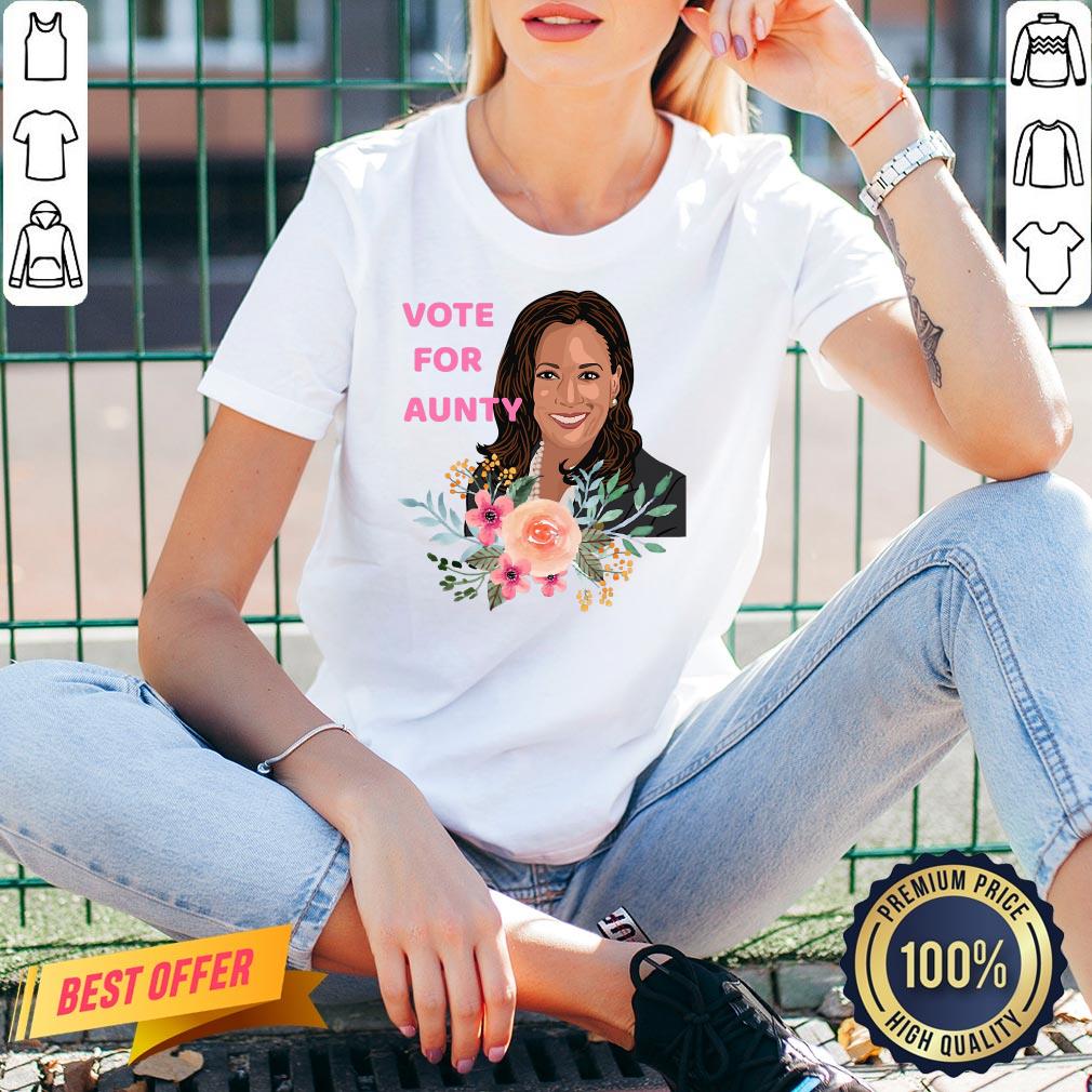 Funny Kamala Harris Vote For Aunty Flowers Shirt