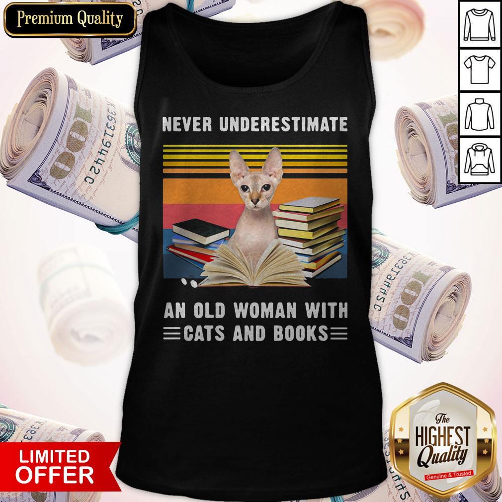 funny-never-underestimate-an-old-woman-with-cats-and-books-sphynx-cat-vintage-retro-tank-top.jpg