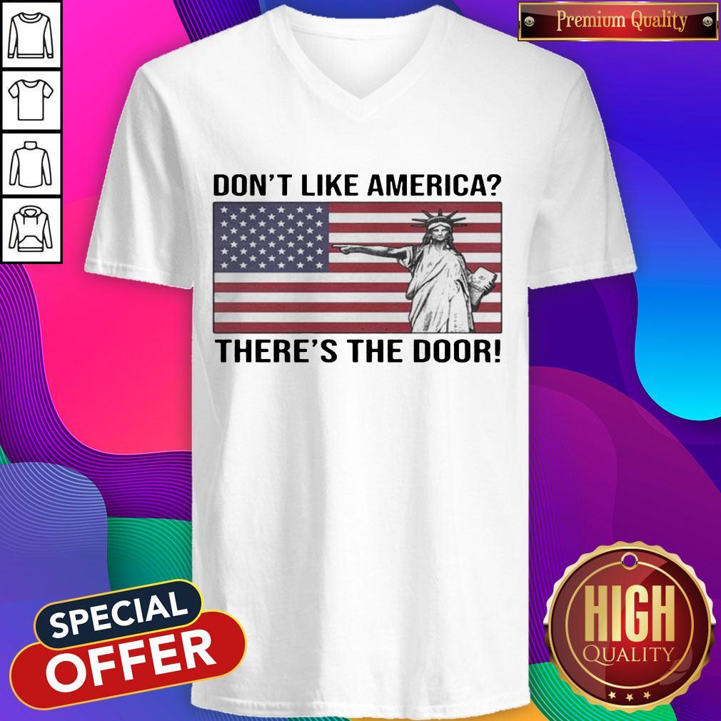 Funny The Statue Of Liberty Don’t Like America Theres The Foor Flag Shirt