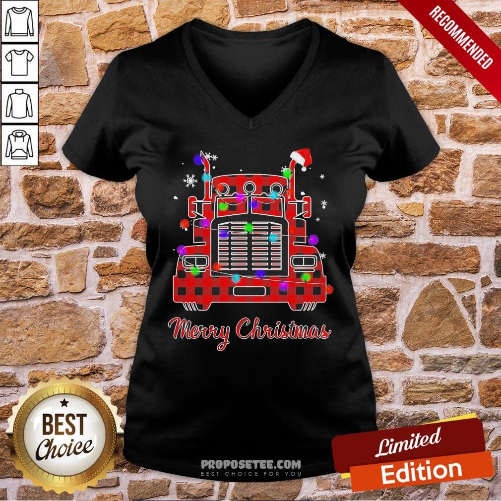 Good Truck Light Merry Christmas Shirt