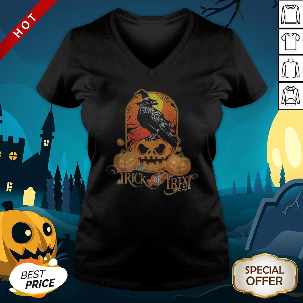 Halloween Raven Witch Trick Or Treat Pumpkins Shirt