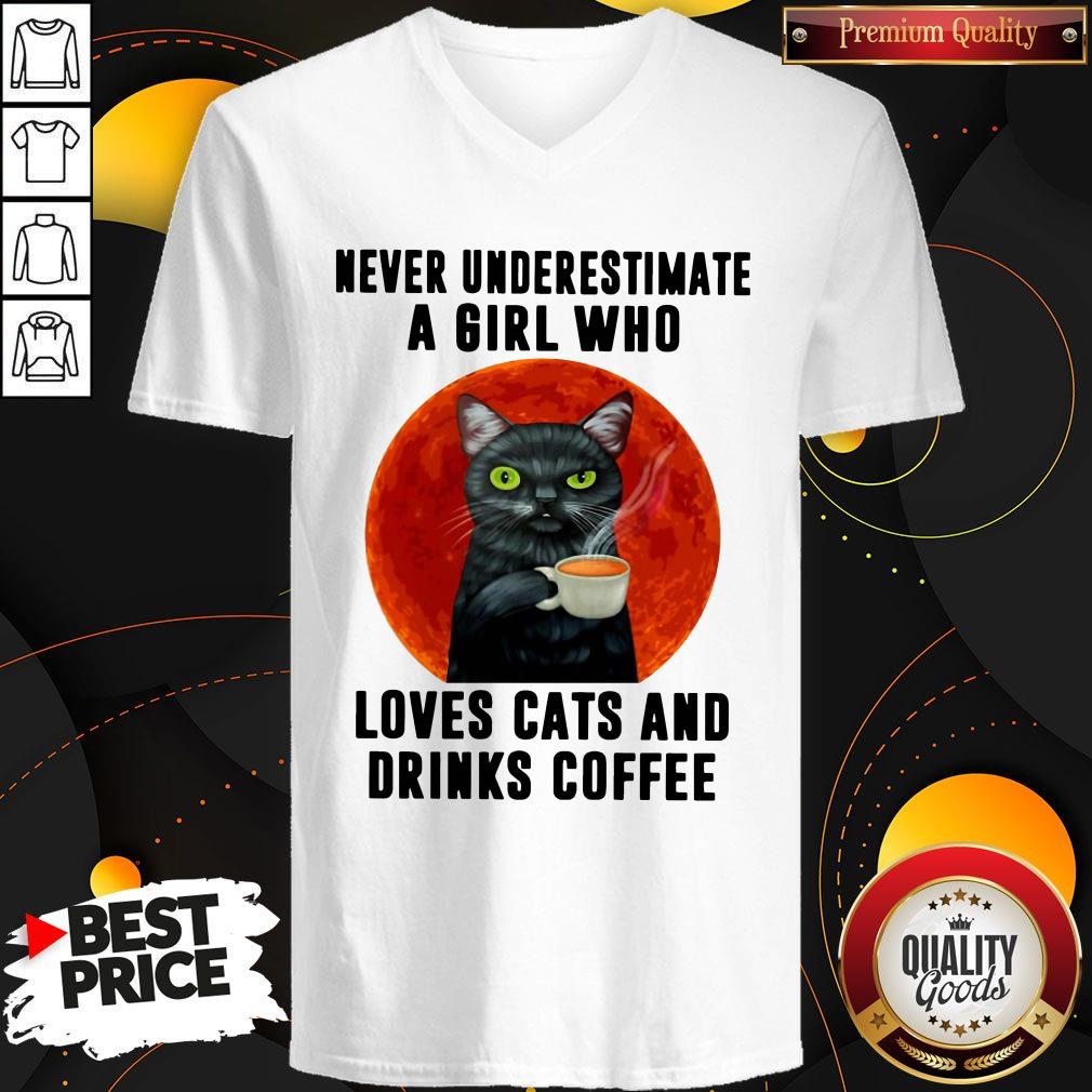 Hot Never Underestimate A Girl Who Loves Cats And Drinks Coffee Moon Shirt