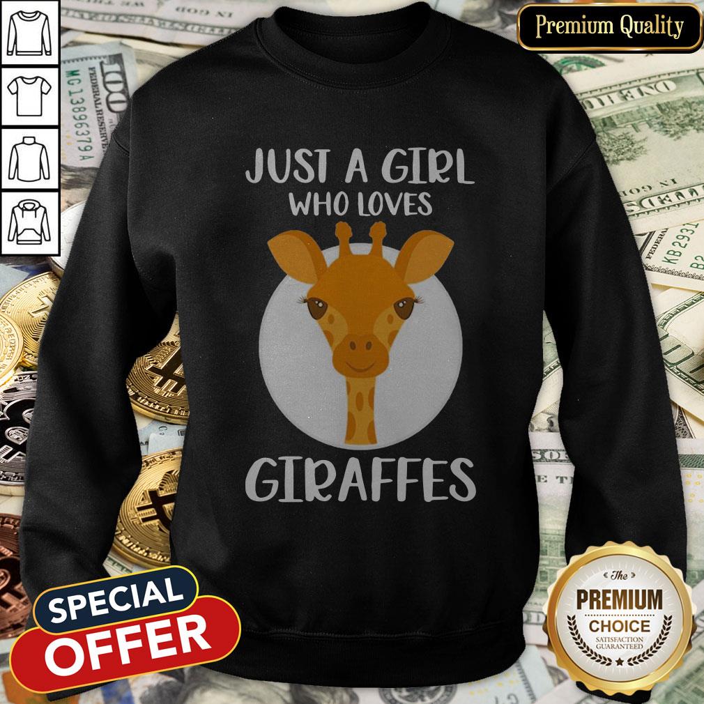 Just A Girl Who Loves Giraffes Shirt