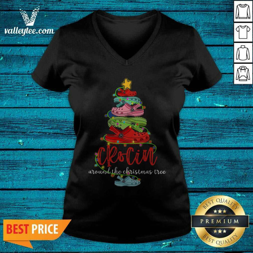 Lovely Sandals Crocin Around The Christmas Tree Shirt