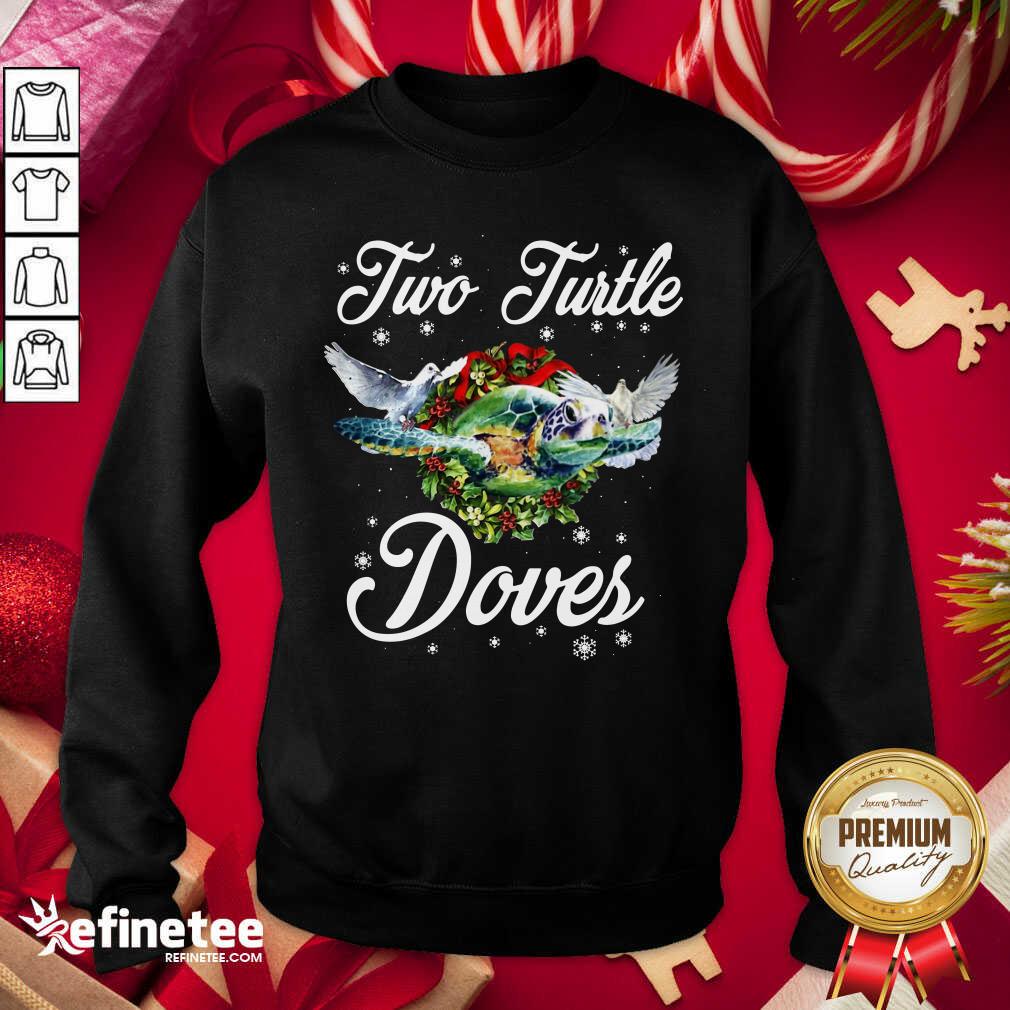 Lovely Turo Turtle Doves Merry Christmas Shirt