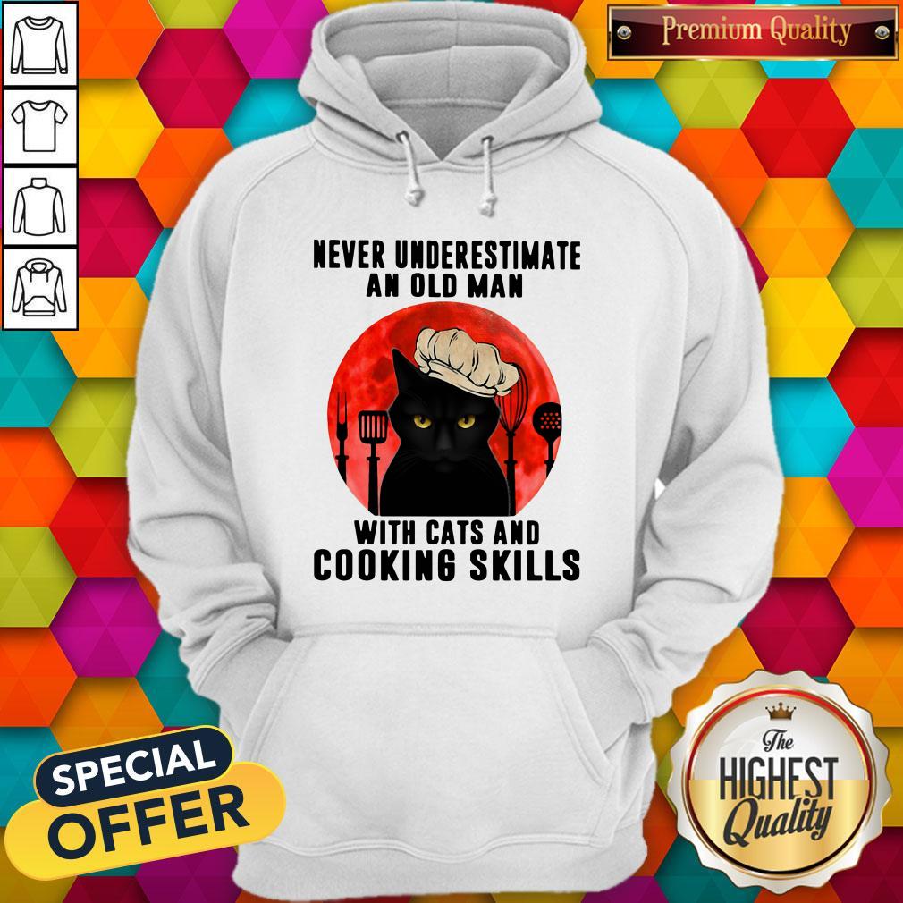 Never Underestimate An Old Man With Cats And Cooking Skills Shirt
