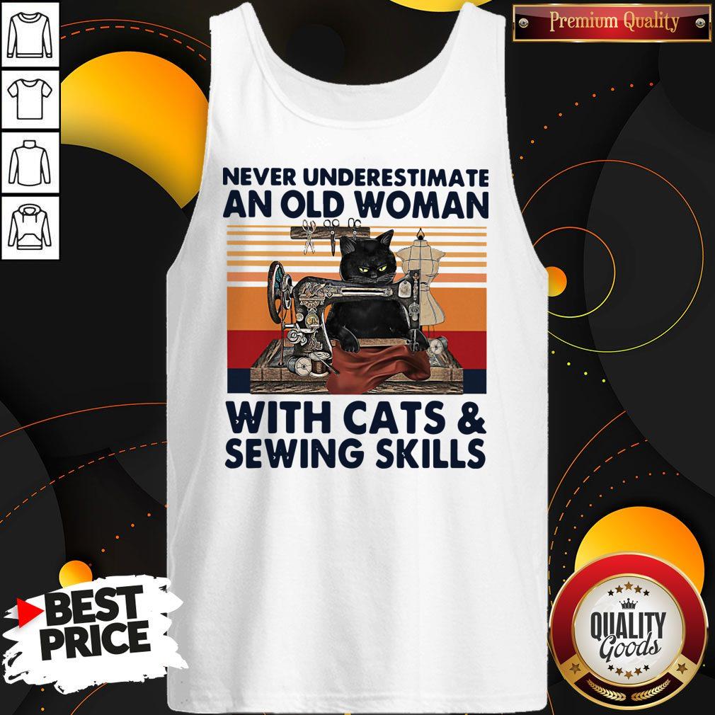 Never Underestimate An Old Woman With Cats And Sewing Skills Shirt