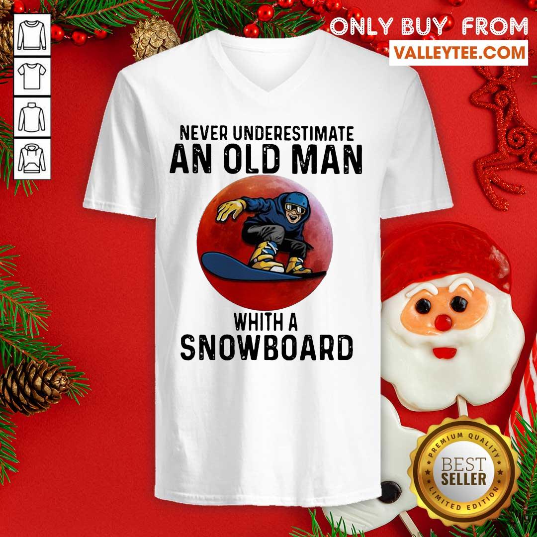 Nice Never Underestimate An Old Man With A Snowboard THe Moon Shirt