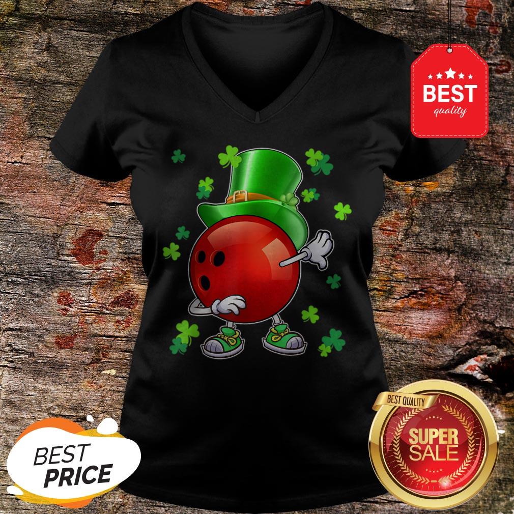 Official Womens Dabbing St Patricks Day Bowling Leprechaun Girls Shirt