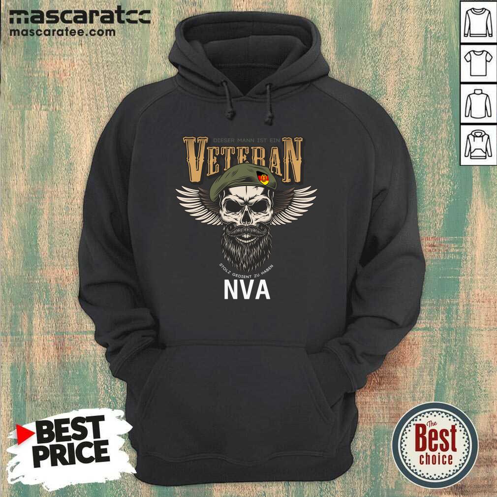 Premium Dieser Mann Ist Ein Veteran Stolz Gedient Zu Haben Nva Shirt