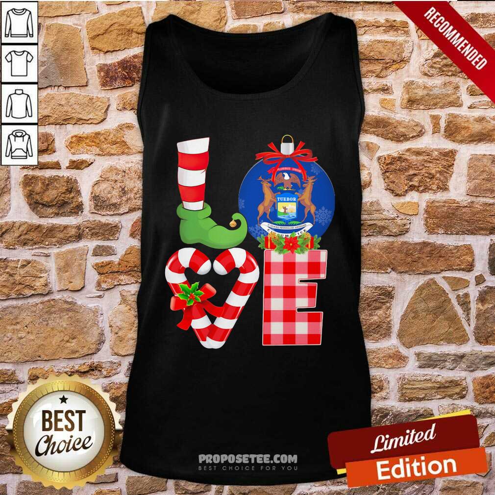 Pretty Love Michigan State Flag Pajama Elf Merry Christmas Shirt