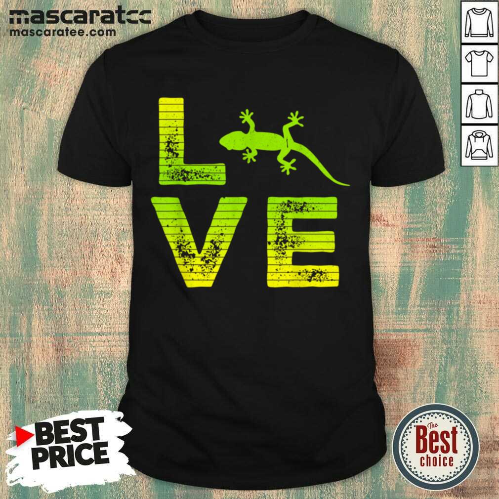 Relaxed Love Salamanders 2021 Shirt