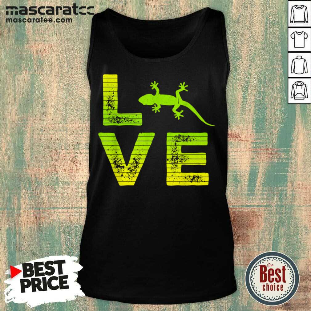 Relaxed Love Salamanders 2021 Shirt