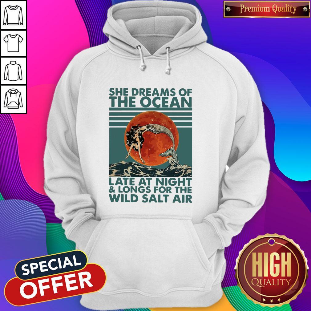 she-dreams-of-the-ocean-late-at-night-and-longs-for-the-wild-salt-air-moon-vintage-hoodie.jpg
