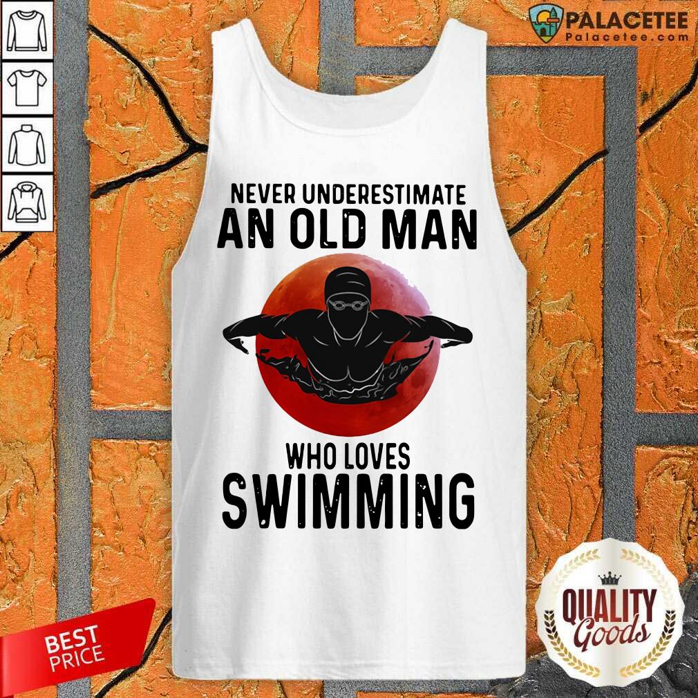 Top Never Underestimate An Old Man Who Loves Swimming The Moon Shirt