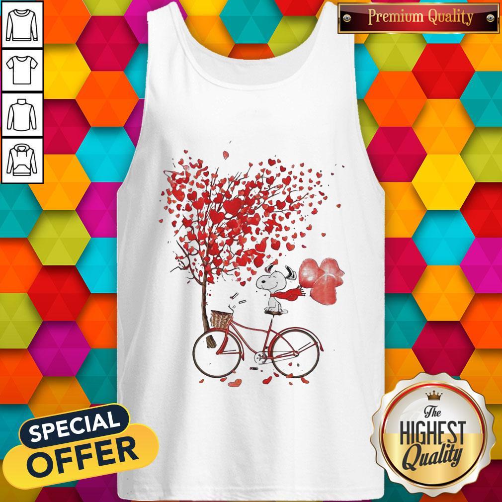 Top Snoopy Riding Bicycle Hearts Shirt