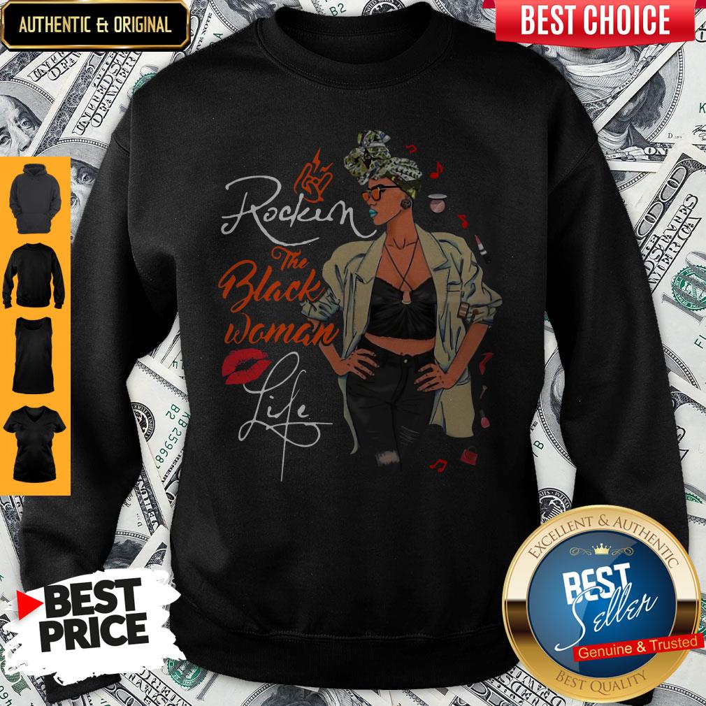 pretty-rockin-the-pisces-woman-life-black-woman-version-shirt