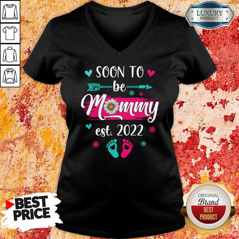 Soon To Be Mommy Est 2022 Shirt