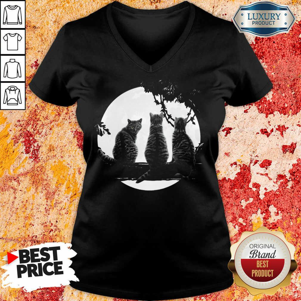 Excellent Three Cats Under The Moon Shirt