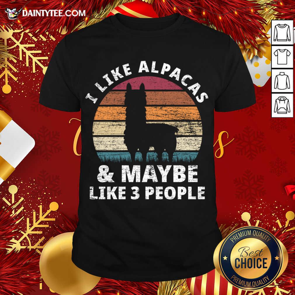 Funny Llama Alpaca Love Of Animals T-Shirt