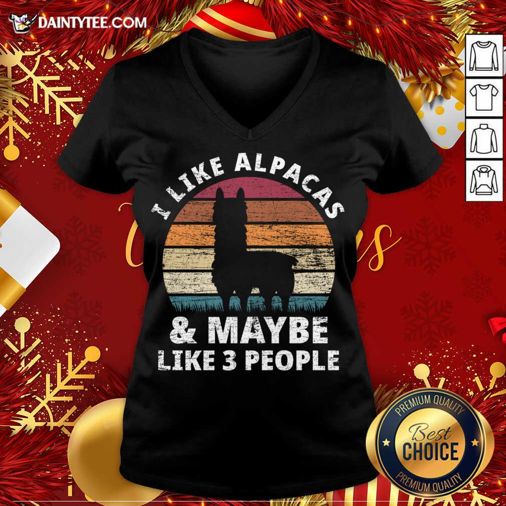 Funny Llama Alpaca Love Of Animals T-Shirt