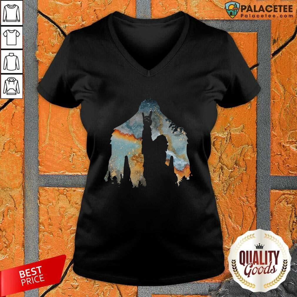 Good Bigfoot Rock And Roll Shirt