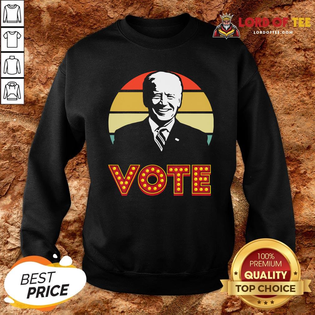 Joe Biden Vote 2020 Funny Vintage Retro Style Political Tee T-Shirt