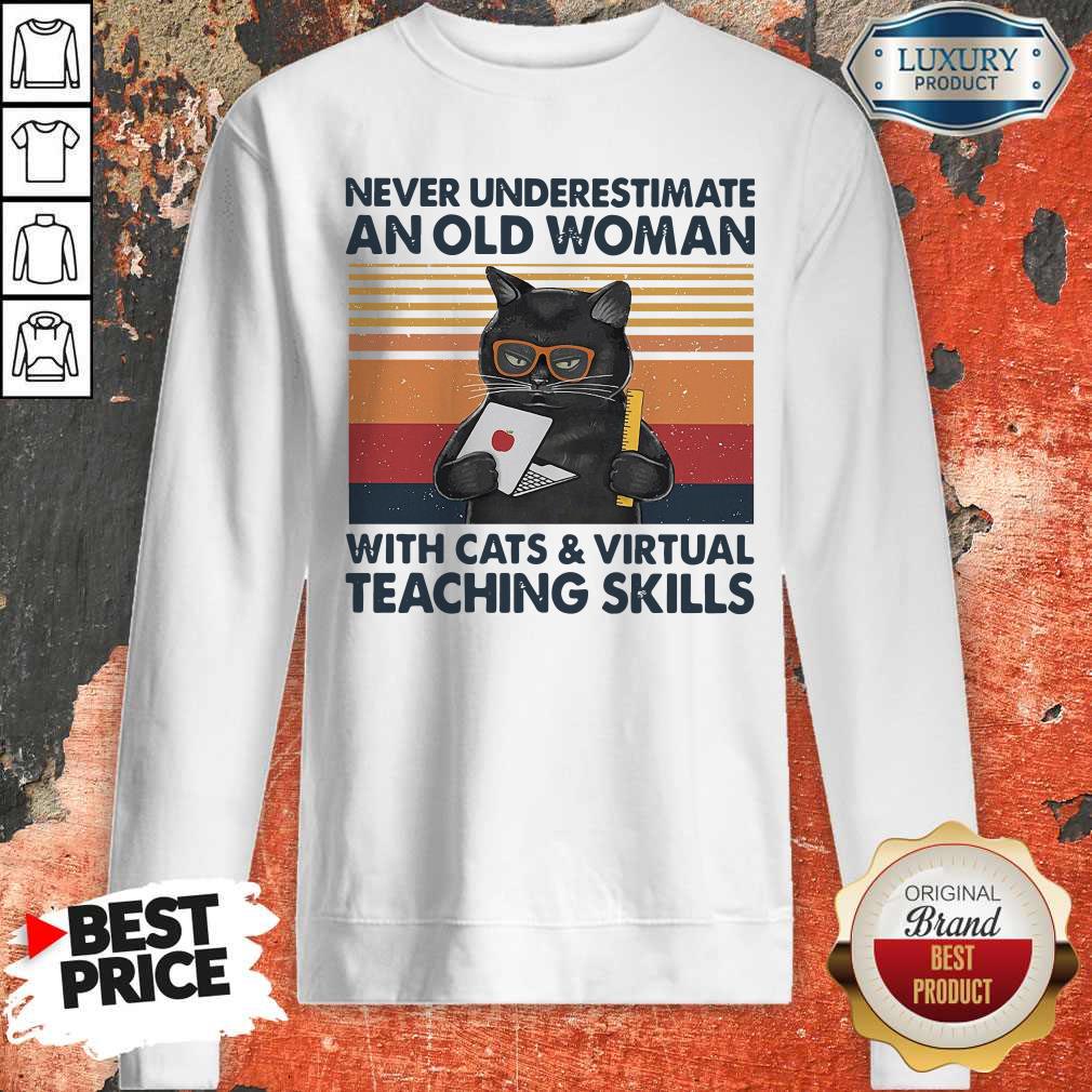 Never Underestimate An Old Woman With Cats Vintage Retro Shirt