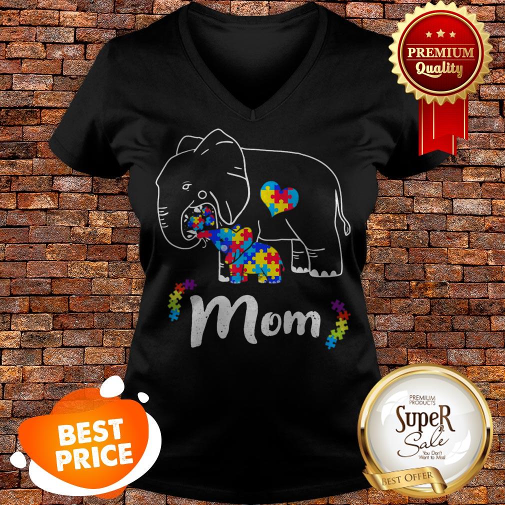 Nice Autism Awareness Support Mom Elephant Gift Shirt