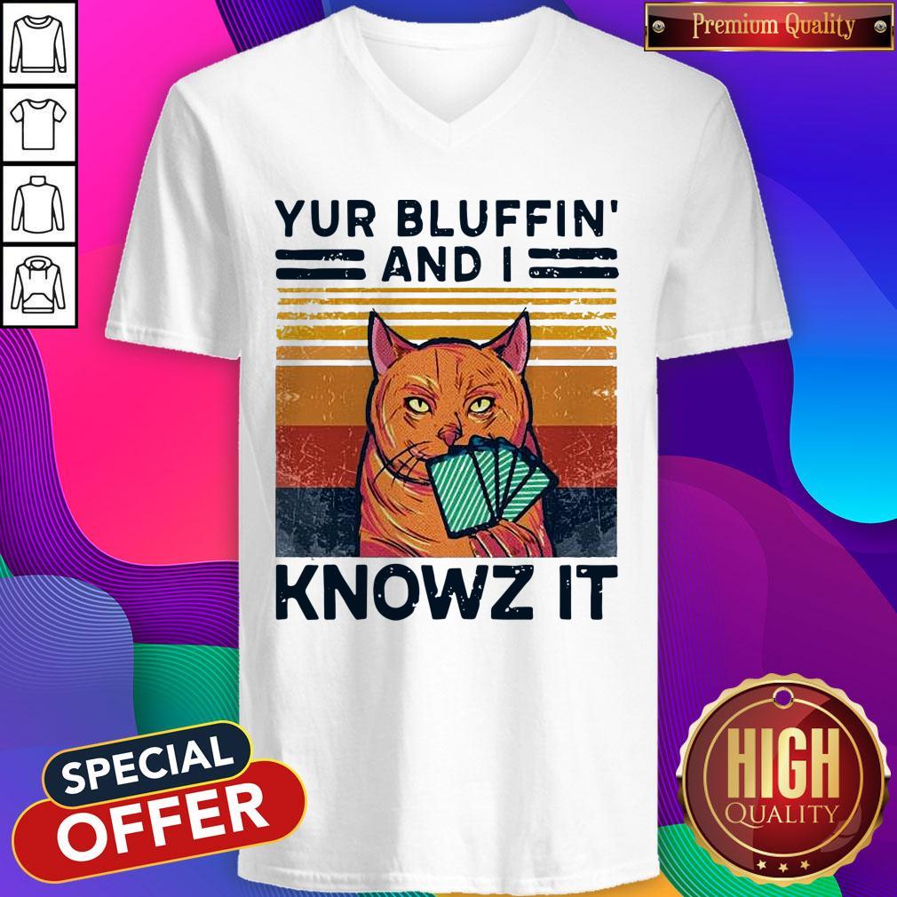 Nice Poker Cat Yur Bluffin’ And I Knowz It Vintage Shirt