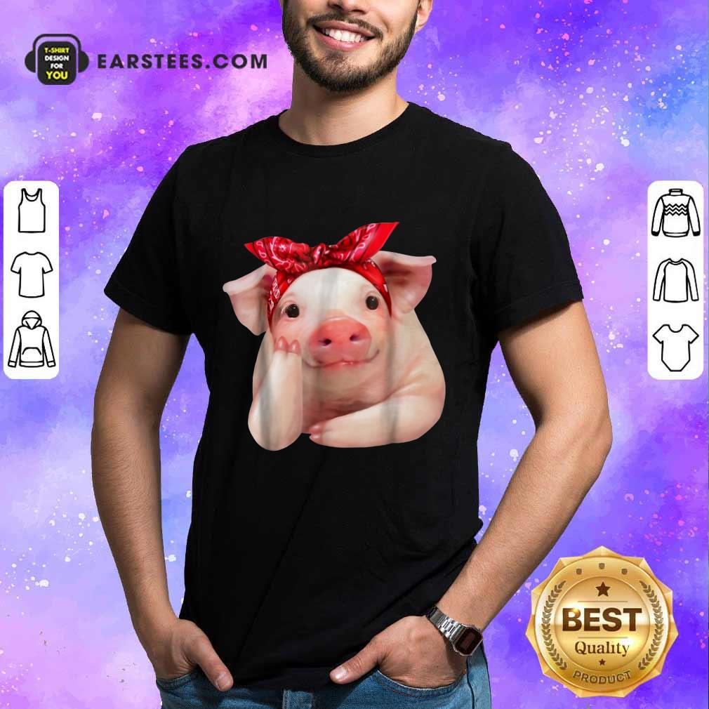 Nice Red Bandanna Pig Shirt