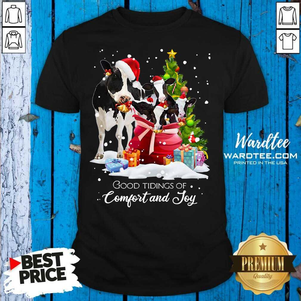 pretty-cows-santa-good-tiding-of-comfort-and-joy-merry-christmas-tree-gift-shirt.jpg