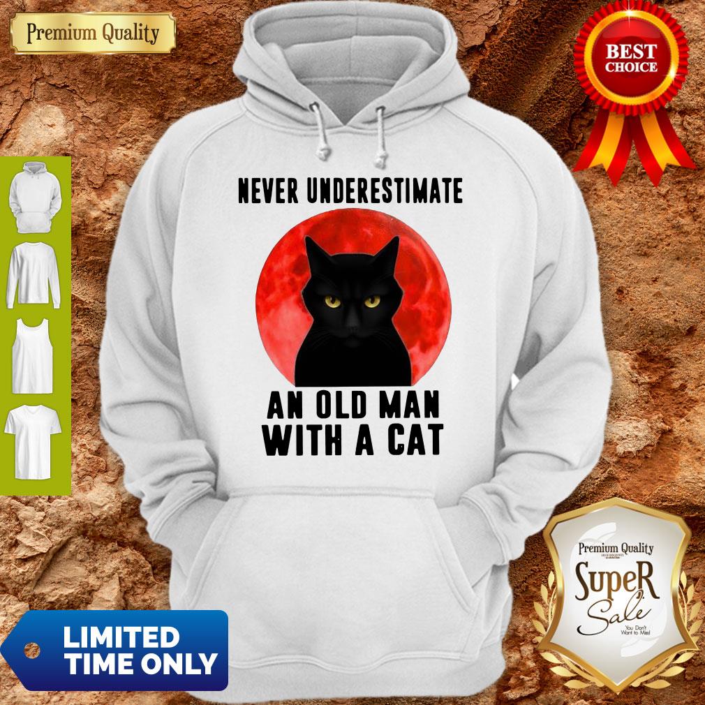 Pretty Never Underestimate An Old Man With A Cat Shirt